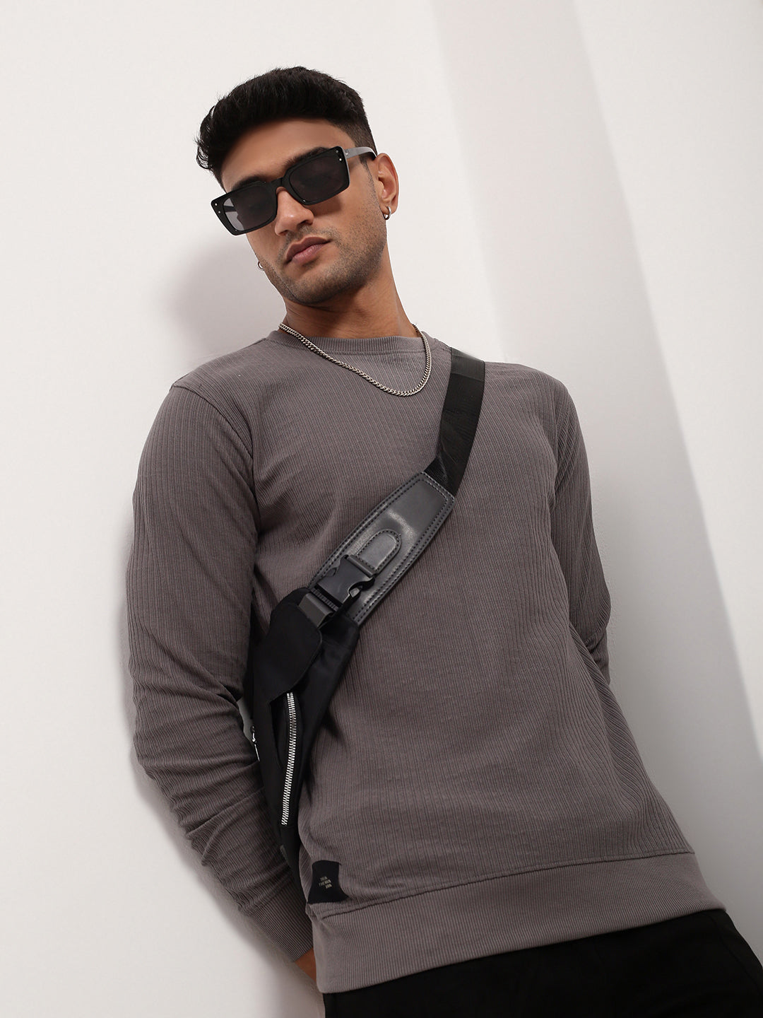 Men's Grey Solid Ribbed Cotton Sweatshirt